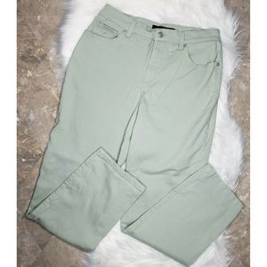 GLORIA VANDERBILT Missy Size 8 Amanda Jeans Green